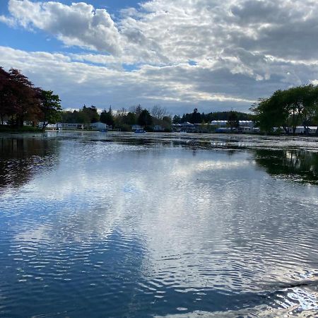 Haggerston Castle 6 Berth Caravan - Lakeside North 23 Cheswick  Bagian luar foto