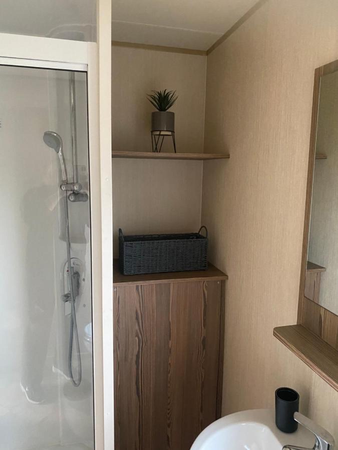 Haggerston Castle 6 Berth Caravan - Lakeside North 23 Cheswick  Bagian luar foto